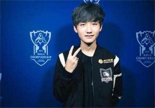 祸从口出！官方：多次争议言论，艾梅加被斯特拉斯堡队内禁赛