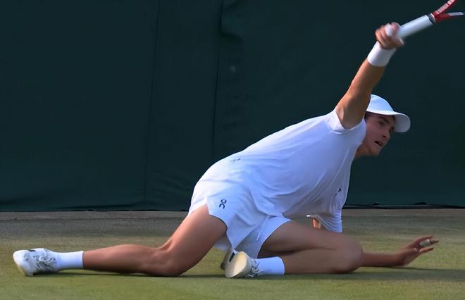 替补登场已尽力！布莱克16中6得到14分11篮板4助攻