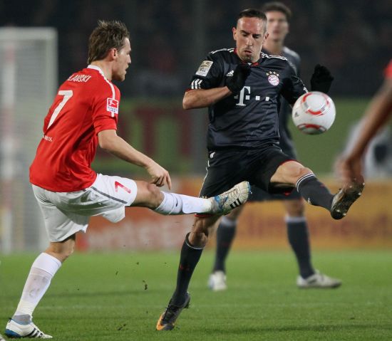 别强调团队 别强调团队