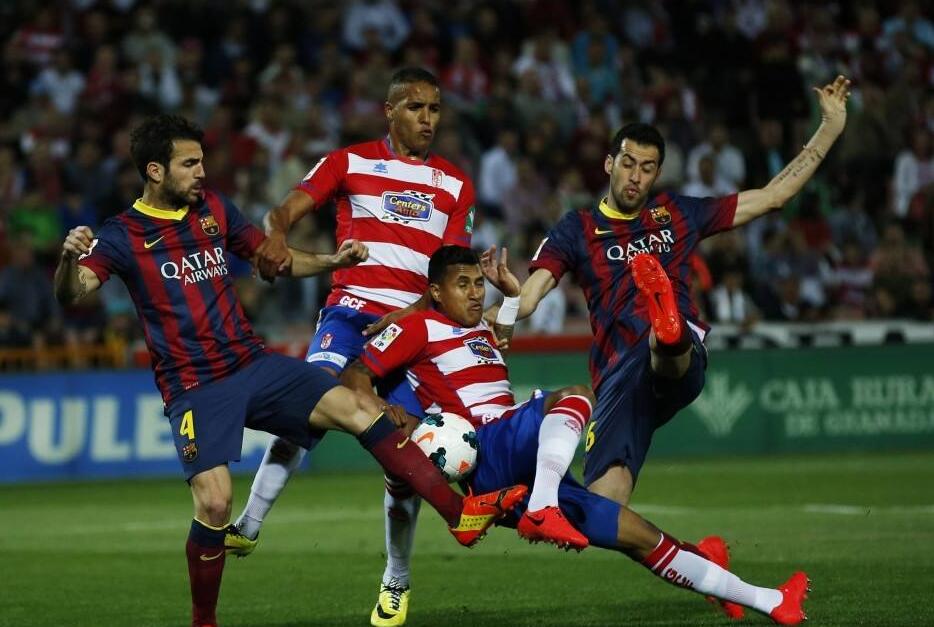 球场表现不 球场表现不