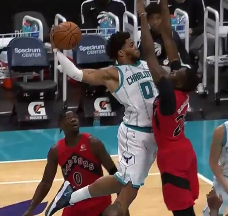 三位选手的 三位选手的